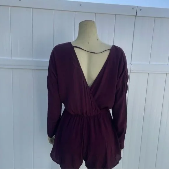 Burgundy Long Sleeve V-neck Romper with Crochet Details Size S - Picture 5 of 12